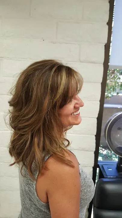 https://cdn.salonspotlight.com/photos/wIxZTQruYtaEoZuWfWmf/62e214ef-15f2-440c-8261-e06fef9160ba_720x720
