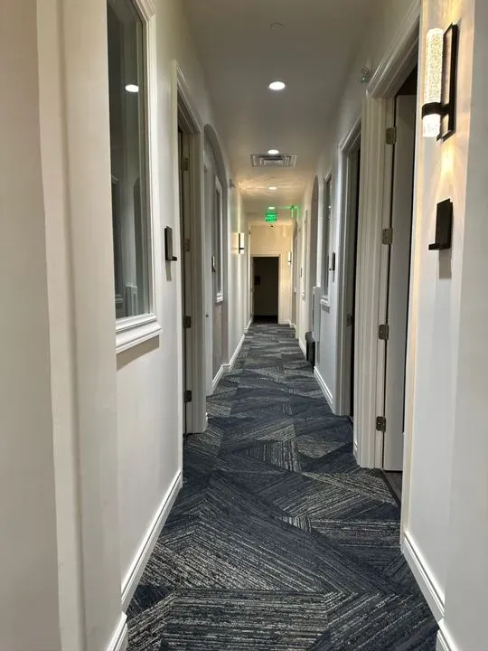 https://cdn.salonspotlight.com/photos/wKaWXv3zPPJw4nlpSpZA/1b6ef32c-4619-41b6-b43f-66c29e90af34_720x720