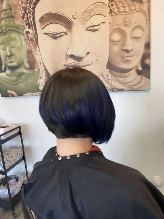 https://cdn.salonspotlight.com/photos/wTM5h4c1vbC5yBWMAFxe/3b6e96ea-1d54-4fdc-a889-18d339e14dfe_720x720