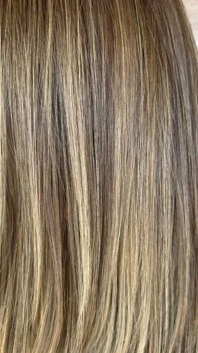 https://cdn.salonspotlight.com/photos/wUlXt70Sjk6mBnpsRjBd/19a518e5-979b-4535-aa33-d26c0eb9503d_720x720