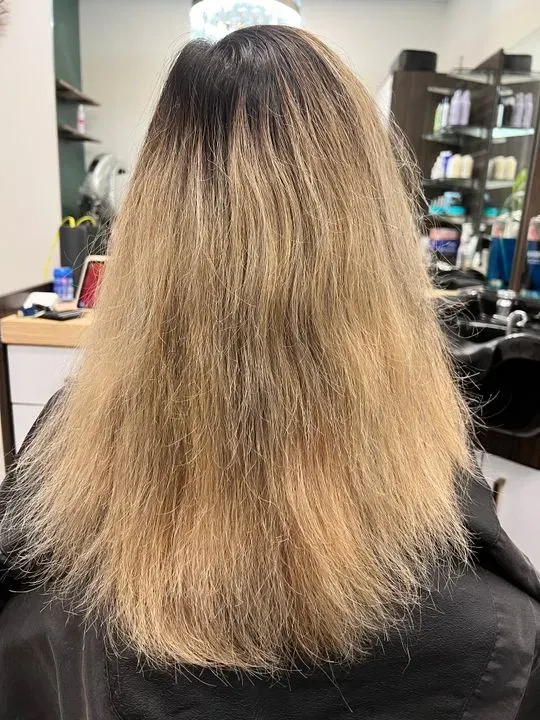 https://cdn.salonspotlight.com/photos/wVY1MkMS4JBpjU7crcj0/7207cc9a-63d9-4d90-846d-4355393bce0b_720x720