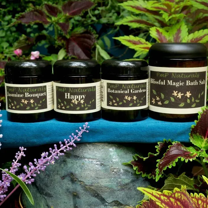 https://cdn.salonspotlight.com/photos/wW4QtzpQftlABQoTgyWb/94f9acdb-9603-4f0e-8bfa-fa63c441f740_720x720
