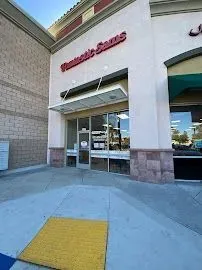 https://cdn.salonspotlight.com/photos/wYCpQttT6EbNNDeuudsg/88199aef-8771-410e-8449-c0bc4a5eba43_720x720