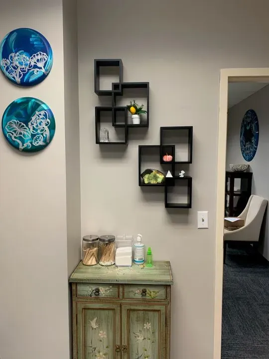 https://cdn.salonspotlight.com/photos/wgTb2DZABLgB36v8NgZV/29b18702-f68f-406f-a531-b5ebbbb138a0_720x720