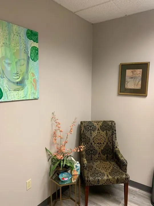 https://cdn.salonspotlight.com/photos/wgTb2DZABLgB36v8NgZV/488a559d-e8cc-4235-9fa8-e3b1b2997a2d_720x720