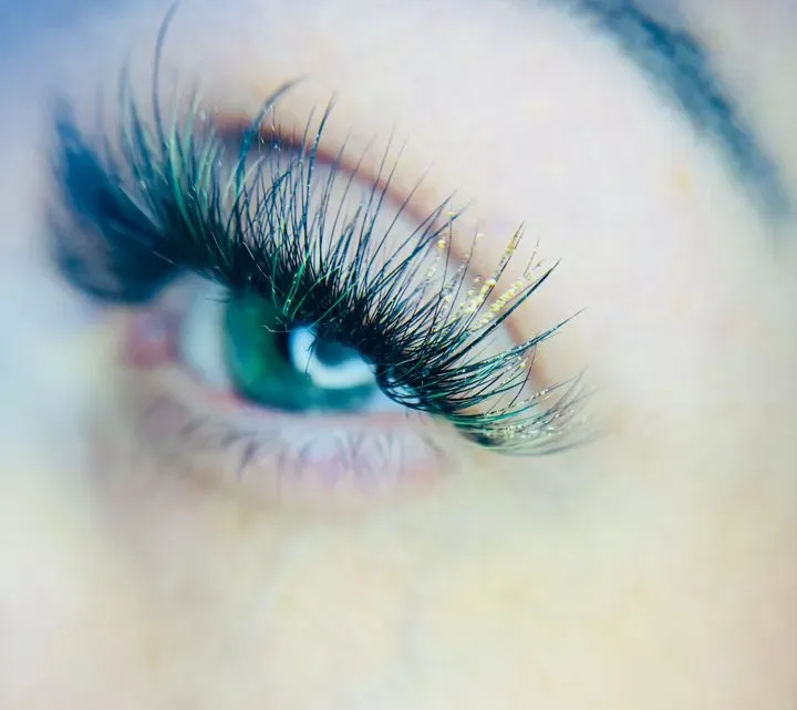 https://cdn.salonspotlight.com/photos/wvVbCL2gz3g1vNPN6gBL/fcbe667a-f8b0-445a-b425-bf123fa3eff8_720x720