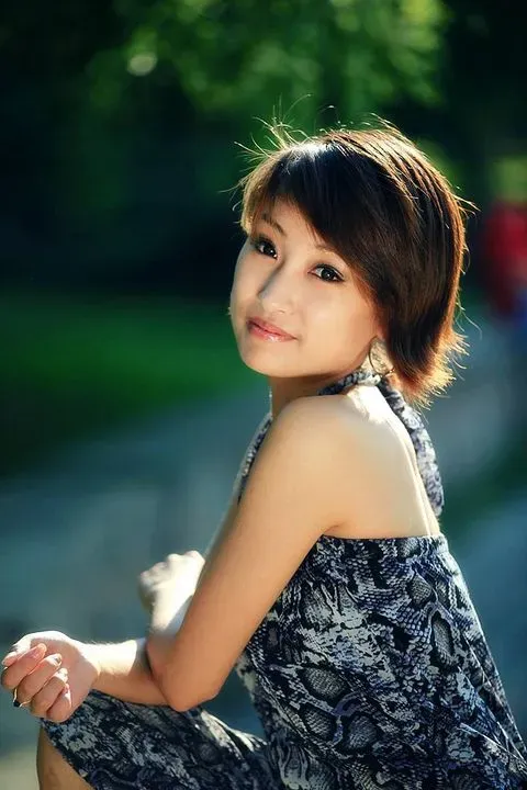 https://cdn.salonspotlight.com/photos/x60UYyN2y9B9oyd3Nwr3/50db0549-b53c-4699-b4a0-1b4ee39d2a91_720x720