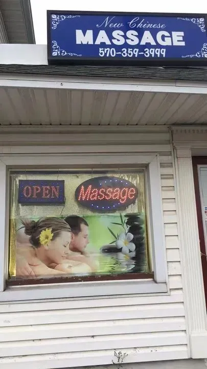 https://cdn.salonspotlight.com/photos/xDxASjk8aRGlDoVM3Z1l/41462381-e8ea-4bd8-b292-03100b0f2be5_720x720