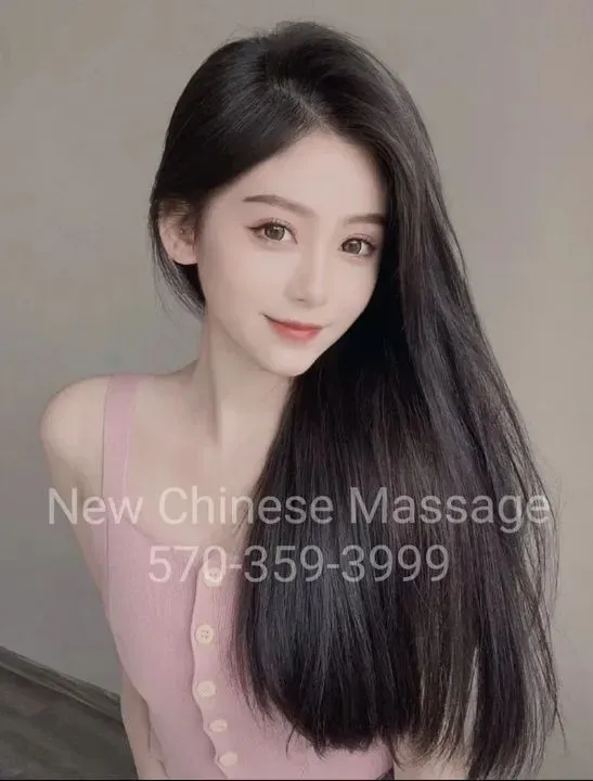 https://cdn.salonspotlight.com/photos/xDxASjk8aRGlDoVM3Z1l/db752edc-6f89-4f62-975b-cf1a8c5c0768_720x720