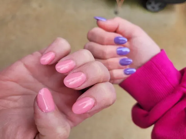 https://cdn.salonspotlight.com/photos/xKBZkMhrFHUoIJ5iwTVE/1b746c03-1ff7-459a-9576-f4e88459175b_720x720
