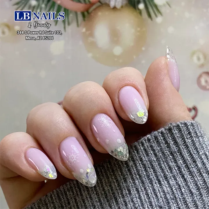 https://cdn.salonspotlight.com/photos/xLSJpwKIjoAdpACCrLMk/6319abdc-8bc1-4fc3-9d05-db1a6476be36_720x720