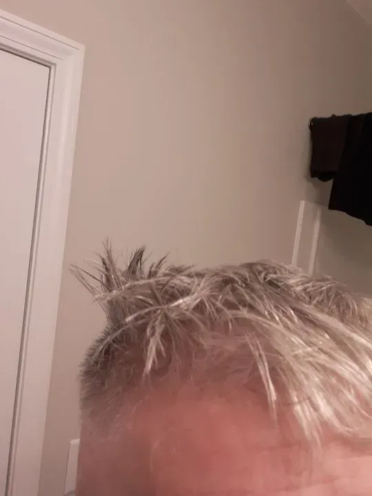 https://cdn.salonspotlight.com/photos/xRvgKmBAUpInTTwOikkz/3b1d8686-3d17-4b48-9d3f-d99418f466cd_720x720