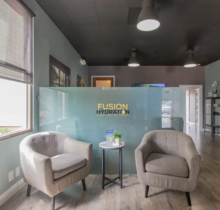 https://cdn.salonspotlight.com/photos/xX5NU8YCDjfUpBJRkJCK/76124bef-11d5-424f-aaa3-9207d0d11f45_720x720