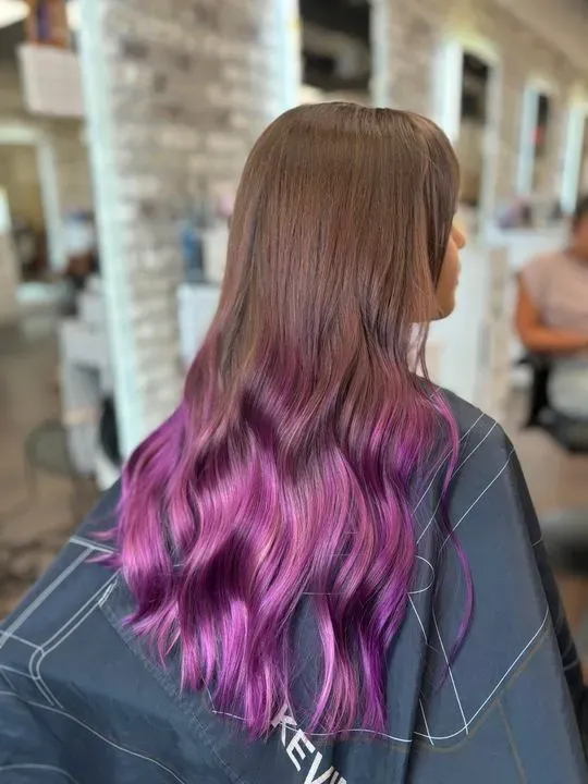 https://cdn.salonspotlight.com/photos/xZfijFzvlGY97PEAfyzm/5e454795-a69a-44c1-8fd8-297f8e0b4df6_720x720