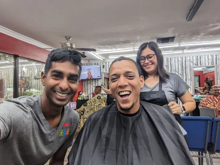 https://cdn.salonspotlight.com/photos/xcafXWrqBWI0dPyL7WLg/6dc766a2-e287-4a86-9093-094eabb03e11_720x720
