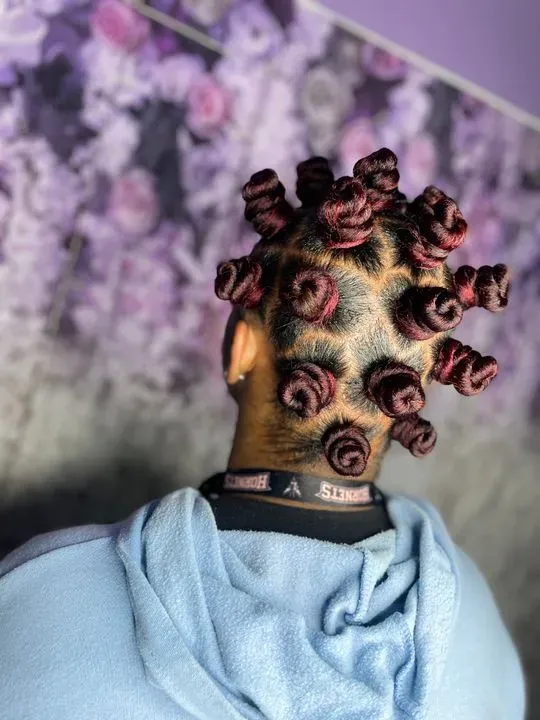 https://cdn.salonspotlight.com/photos/xck5FE4QXYBzqjn9WQZR/cd731b5f-6249-42a8-9342-46f016b23d6e_720x720