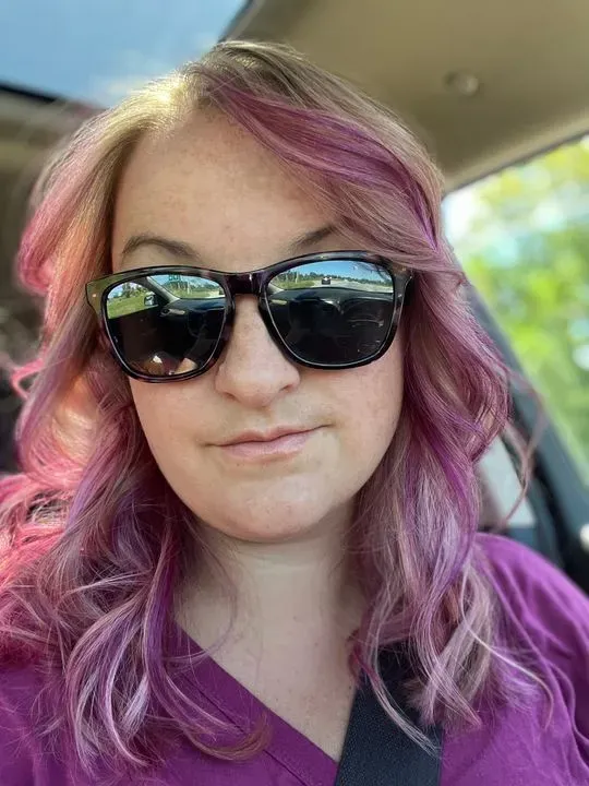 https://cdn.salonspotlight.com/photos/xjf1JCKCQVr4bRoNCSal/8a3547c9-7256-42df-886b-87271d407457_720x720