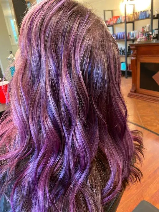 https://cdn.salonspotlight.com/photos/xjf1JCKCQVr4bRoNCSal/ededae40-01a8-4592-940f-fda6d6980c7e_720x720