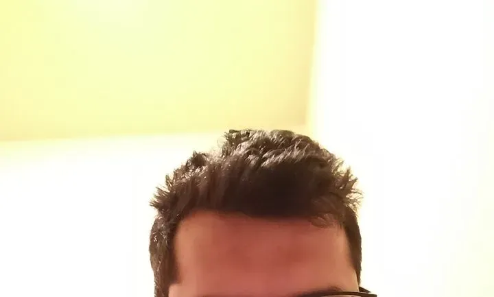 https://cdn.salonspotlight.com/photos/xmSX9AQEiXF2qEa6h4pr/7bc2fa7d-f4ba-4d5b-898f-11be1ec879a5_720x720