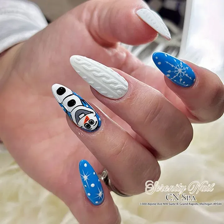 https://cdn.salonspotlight.com/photos/xmw6K85zrSkZKGmny681/7dee7848-ef1a-4db2-9533-2d82a43996d6_720x720