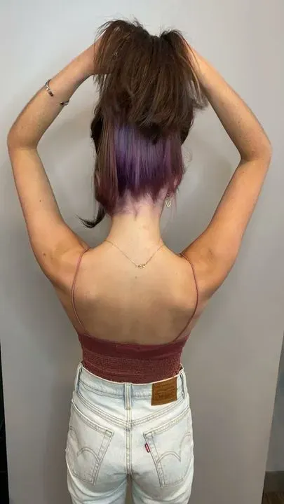 https://cdn.salonspotlight.com/photos/xpCuzd0YMcKtslCWMJWw/4c817af4-9cae-429b-808b-9cbe336bf794_720x720