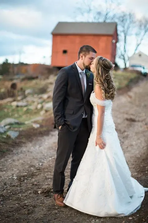 https://cdn.salonspotlight.com/photos/y9skrxheUxD0ACPJZSDI/97dbec11-fcca-4ecf-856d-88858d8623c0_720x720
