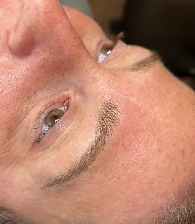 https://cdn.salonspotlight.com/photos/yFYkmLGNoNYD1JdHxjZ2/990192bf-33b2-4ceb-b487-b0154a80e359_720x720