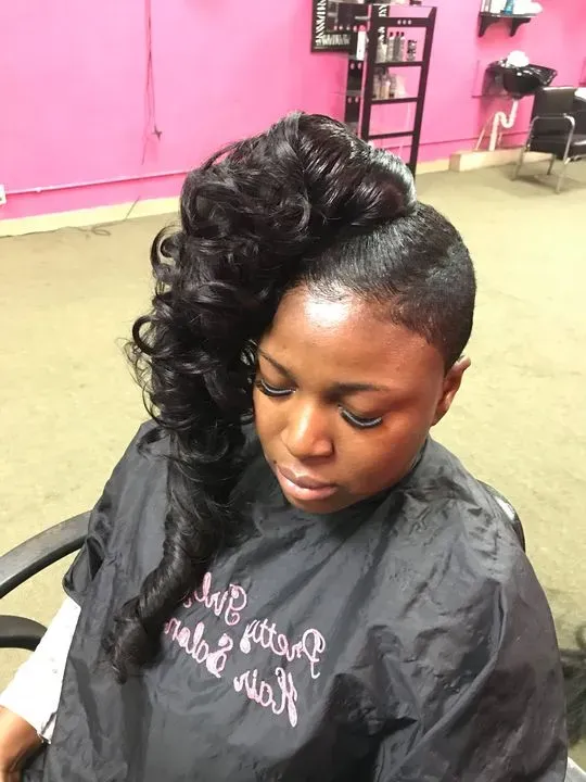https://cdn.salonspotlight.com/photos/yIHk3mbGQmIzNUK0KlWz/bfc2b887-bb70-4a96-b526-965809c044ba_720x720