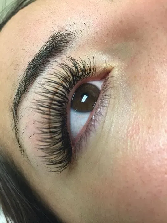 https://cdn.salonspotlight.com/photos/yKG9cHXH2YsF7XOvUGaN/7af19984-ab36-4e29-be9c-2505d9ceb6c7_720x720