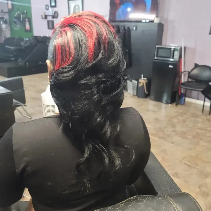 https://cdn.salonspotlight.com/photos/yTAPorgwjjAXZaiWZp8P/121d54c2-0041-43b4-b223-b563bc3779eb_720x720