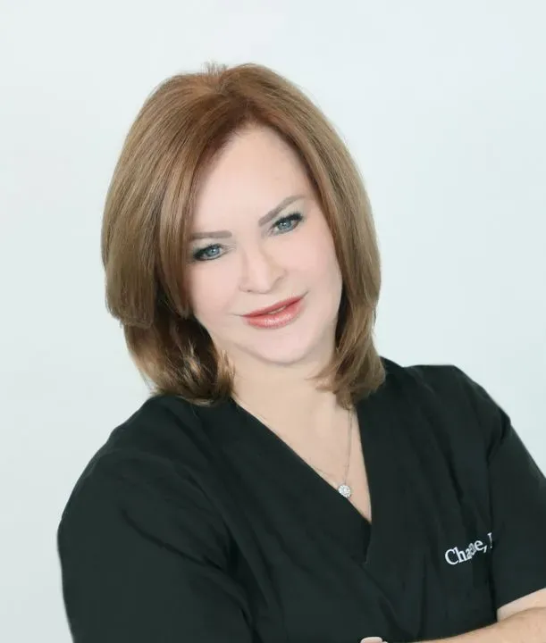 https://cdn.salonspotlight.com/photos/yVPwBAR5NXJYUsipR4p0/d6135f0b-96c3-45b6-9584-ff14aa5c8017_720x720