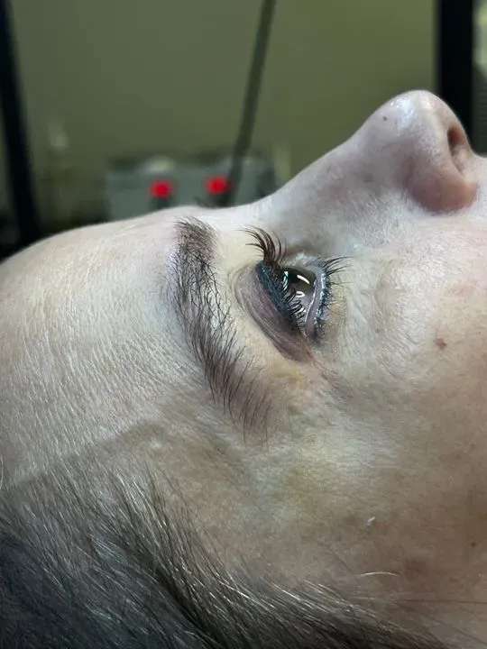 https://cdn.salonspotlight.com/photos/ybHcYb71Fy69qQl2BI3K/ef9b5f94-a401-46fd-9350-d2b42a42a497_720x720