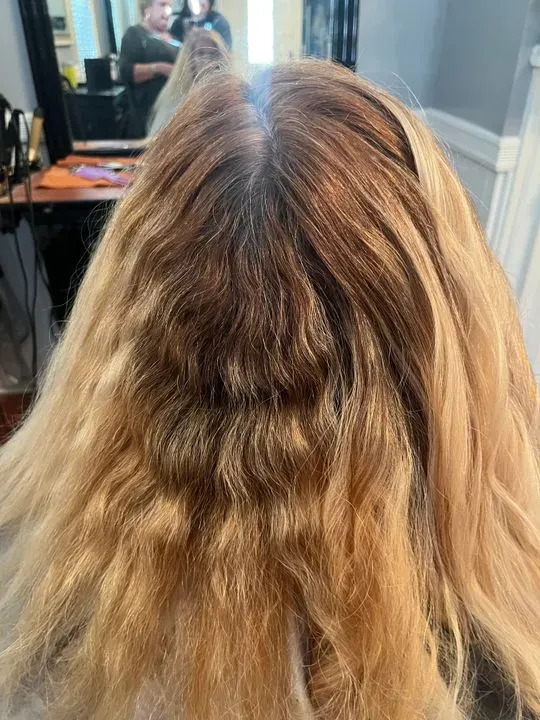 https://cdn.salonspotlight.com/photos/ybaTGAniIHjdVQx0Bqx6/e19e51c6-9541-417d-be75-b7a24babbcf5_720x720