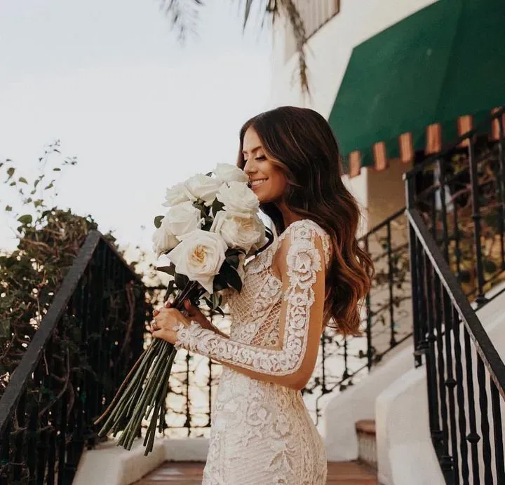 https://cdn.salonspotlight.com/photos/yfhjUB4eHG5JOlOSwM4i/ef712abc-c1f5-4440-9b18-66c5eacdea45_720x720