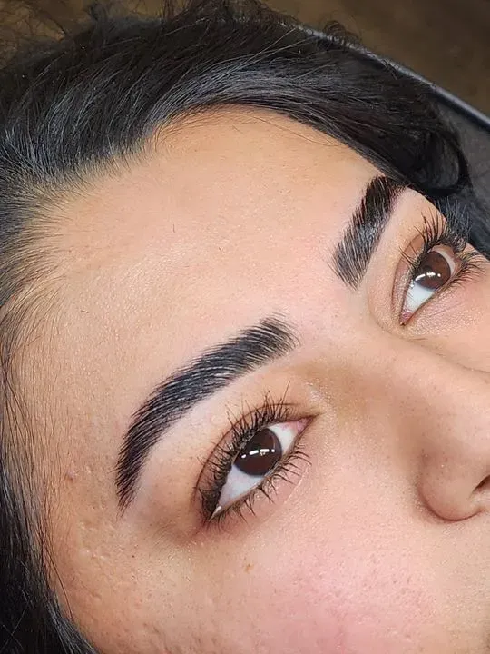https://cdn.salonspotlight.com/photos/yg7BSb9sYHHOc9WBkWuz/b3b4ae90-0953-4359-bf73-7c9703a9238a_720x720