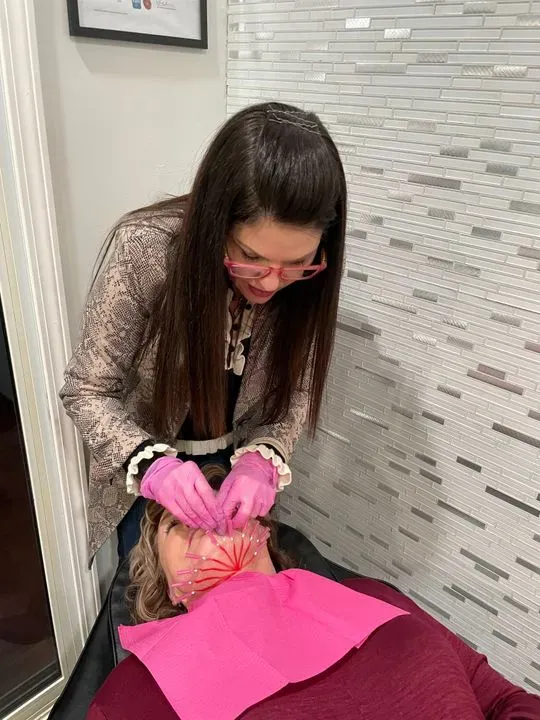 https://cdn.salonspotlight.com/photos/yxcjMWjBIN5Szmrl4Pdg/0ceeb683-2168-46c0-b6e8-1d91f1503d65_720x720