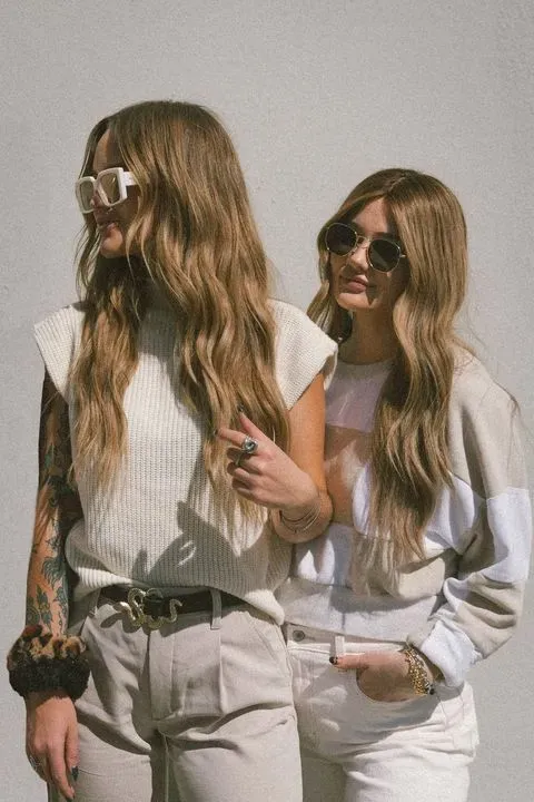 https://cdn.salonspotlight.com/photos/z1qNZVEZCGPjxOPhI4Oa/332f89ef-f7fa-4110-846e-b44c590560f9_720x720