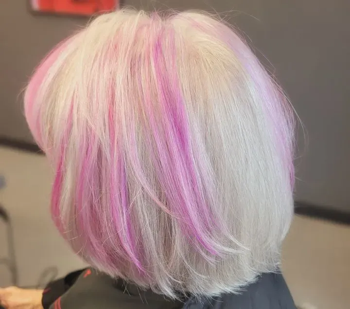 https://cdn.salonspotlight.com/photos/z4cX4o8nFh8PjxQKKOzj/cd16e765-84f4-40be-a1b1-5f71d592dff5_720x720