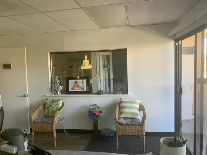 https://cdn.salonspotlight.com/photos/z5LjvLUJPUizKL31rDif/b00f98b9-7095-4f08-aae2-89d7add8ccd6_720x720
