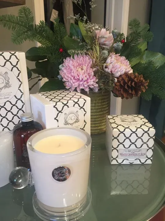 https://cdn.salonspotlight.com/photos/z774JKQqsC9ncjzkhgGC/b8393607-8569-44e9-8209-6fc70878cbaa_720x720