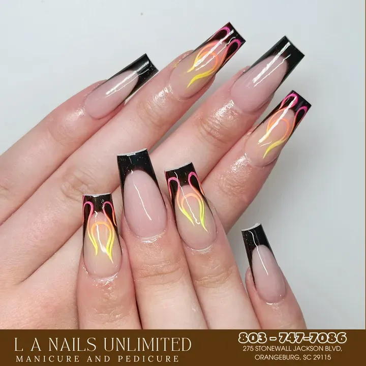 https://cdn.salonspotlight.com/photos/zAqIJRDmd8iTL0V1nR8s/86b6c10b-0b00-4947-8e28-7339b1557d66_720x720