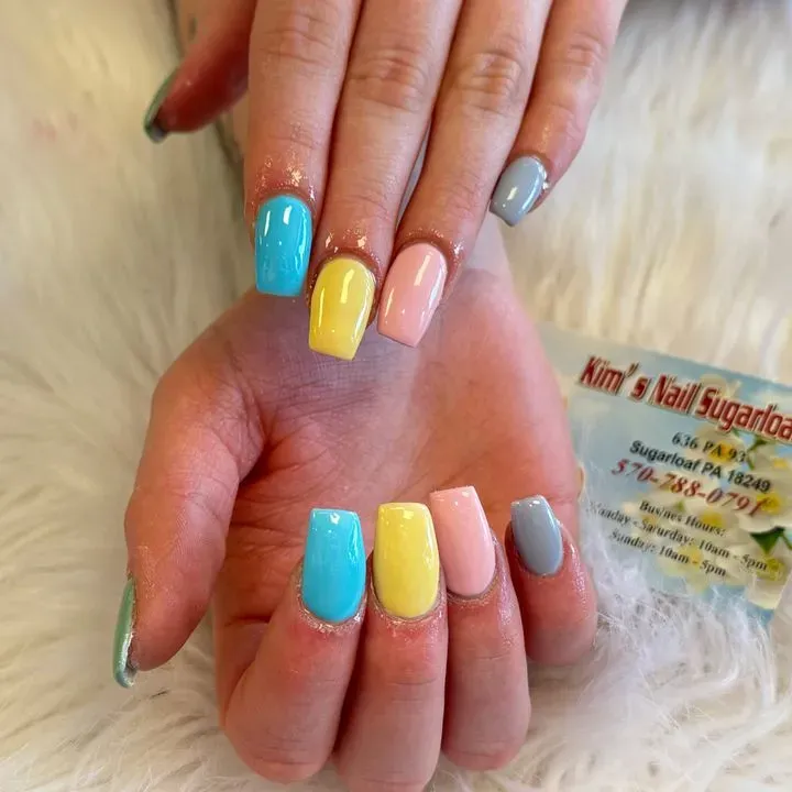 https://cdn.salonspotlight.com/photos/zFWWcrJ3xr1GhgJCkECi/db32a3d6-f697-4ec6-ac76-b6289e41a7bd_720x720