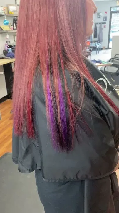 https://cdn.salonspotlight.com/photos/zPdv25eWfqHkhdH4lg5V/73c0ba23-1265-495b-b784-59f88049de66_720x720
