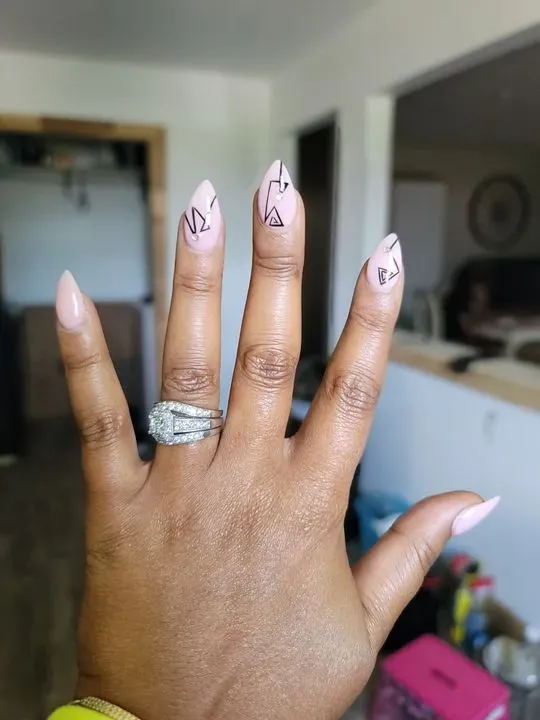 https://cdn.salonspotlight.com/photos/zUc7tl3qfGBWFbPvE2zQ/4ee3edc4-6af5-4379-a1ec-4f1012e87ace_720x720