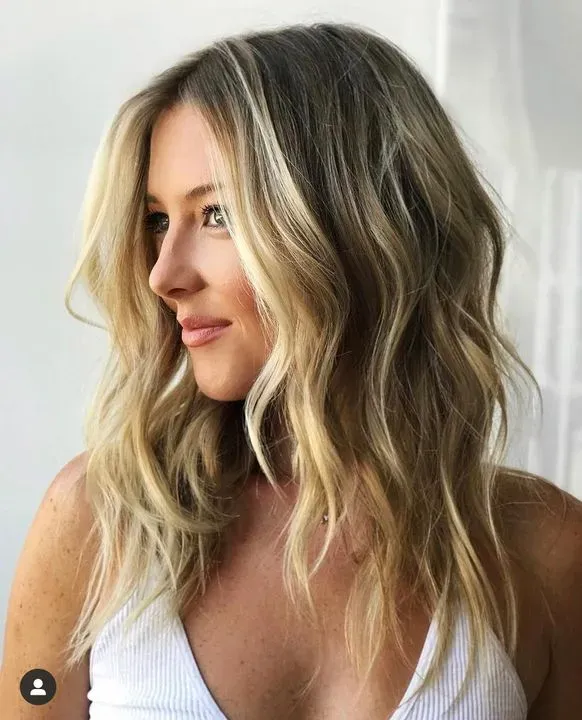 https://cdn.salonspotlight.com/photos/zaab86Oq6P0VbNcKMNd9/165e2a4a-1432-4f83-b318-a39f10f106b5_720x720