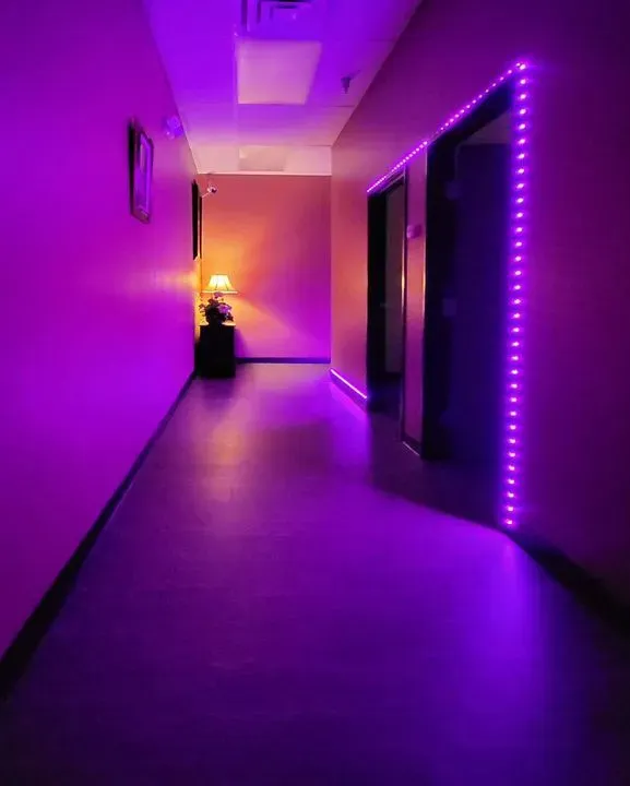 https://cdn.salonspotlight.com/photos/zaiY9bFgPrwEDcNsgafK/3181e863-7375-45dc-86f9-7b3a0046d7a0_720x720