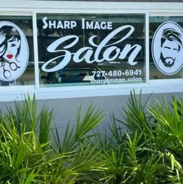 https://cdn.salonspotlight.com/photos/zcz5iDEBQ3tqt7H1KLtF/b59eb0bc-443b-4dbc-8c6d-196820e33a4e_720x720