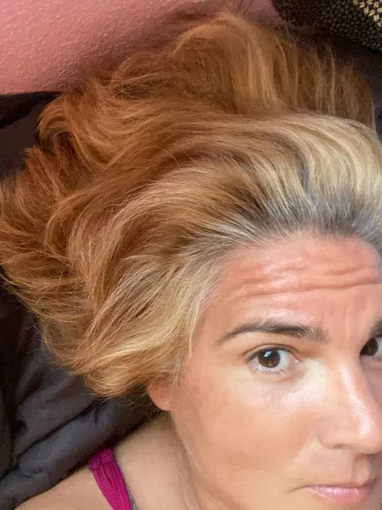 https://cdn.salonspotlight.com/photos/zedecgwGh1orcU3oRlaA/b9172694-d4c7-42e1-8514-5c05d9235643_720x720