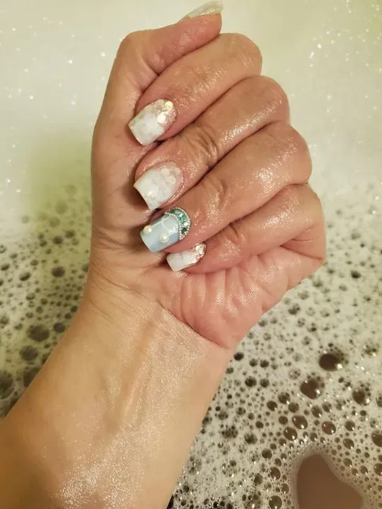 https://cdn.salonspotlight.com/photos/zmbHA33ditdMuqeJpxWp/1509e42e-68bc-4ea1-9e33-8eeff0636ce9_720x720