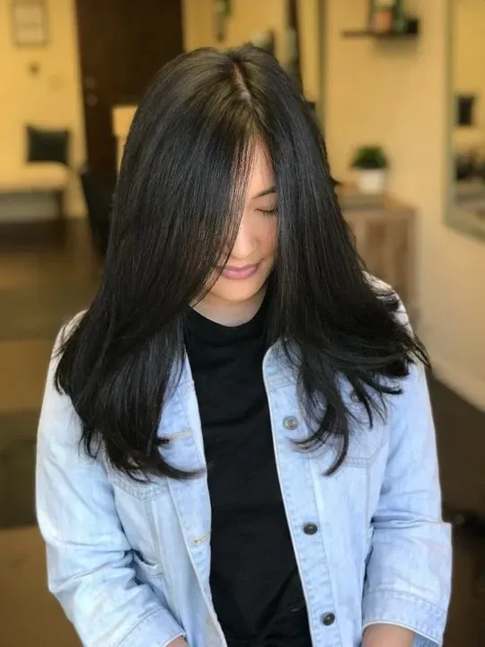 https://cdn.salonspotlight.com/photos/ztkGSxpMVJsDL8WRWv8Y/62313bf5-9fb0-43e5-859d-2893c7b579fd_720x720